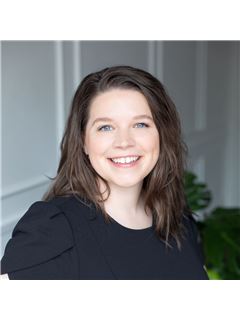 Megan McGaughey - RE/MAX Executive