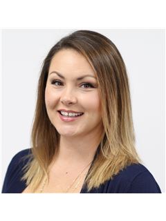 Jennifer Brandt - RE/MAX Peninsula