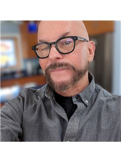 Tim Rowe - RE/MAX Peninsula