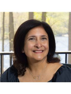 Rashne Green - RE/MAX Distinctive