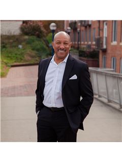 Mark D. Smith - RE/MAX Realty Group