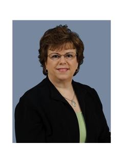 Ella Rose Hubbard - RE/MAX Supercenter