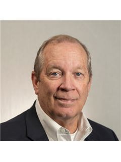 Norris L. Hall - RE/MAX Commonwealth