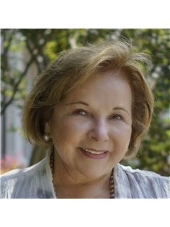 Broker/Owner - Trudy M. Hoff - RE/MAX Alliance