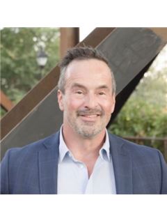 John B. Clark - RE/MAX Commonwealth