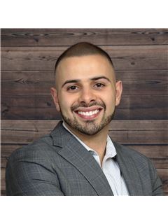 Daniel Amir Ghaffarian - RE/MAX Galaxy