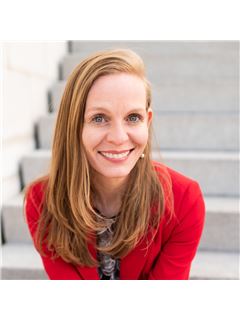 Elizabeth Baroody - RE/MAX Alliance