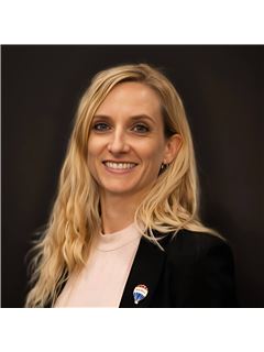 Aurelie Beinsteiner - RE/MAX Peninsula