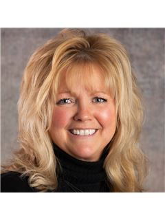 April Luv Flick - RE/MAX Broadwater