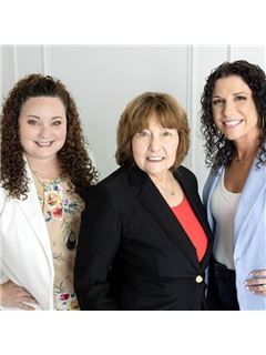 Marcie Shea - RE/MAX Executive