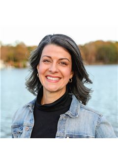 Alison McCarthy - RE/MAX Alliance