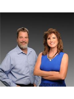 Cherie Degnan - RE/MAX Realty Group