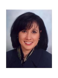 Lisa Young - RE/MAX Distinctive
