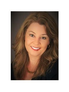 Angelle Aslett - RE/MAX Alliance