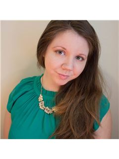 Danielle Biegner - RE/MAX One