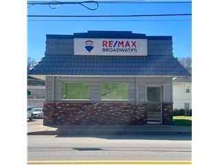 Office of RE/MAX Broadwater - Wheeling