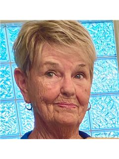 Phyllis Ford - RE/MAX Southern Shores
