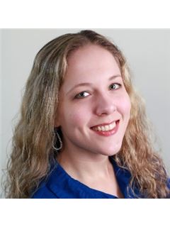 Nina Chilcote - RE/MAX Executive