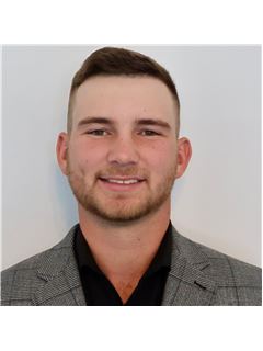 Caleb Click - RE/MAX Southern Shores