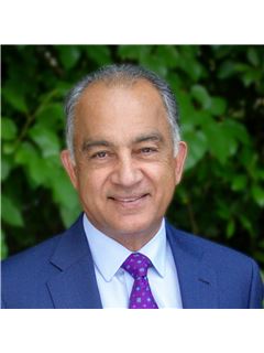 Broker/Owner - Hadi Atri - RE/MAX Executive