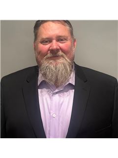 Nathan Farrell - RE/MAX Southern Shores