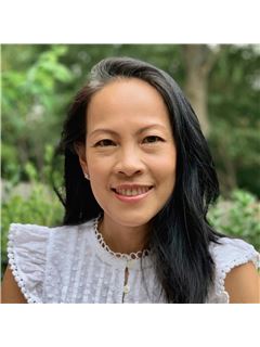 Trinh Joe - RE/MAX Executive