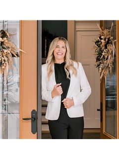 Billie Deese - RE/MAX Southern Shores