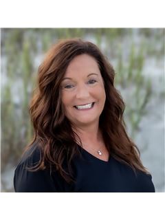 Erin Moore - RE/MAX Southern Shores