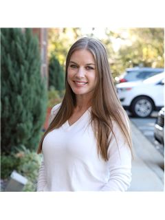 Emily Herlocker - RE/MAX Executive