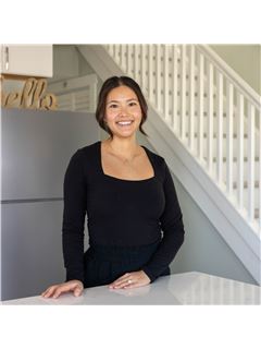 Amy Childress - RE/MAX Elite Realty Group