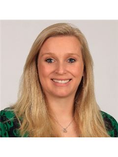 Sara Rosolen - RE/MAX Summit