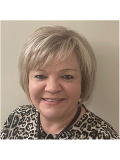 Connie Morse - RE/MAX Summit