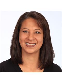 Lisa Fadden - RE/MAX Summit