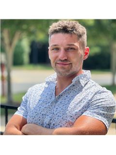 Jordan Ghaleb - RE/MAX Executive
