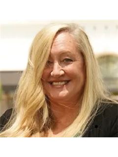 Cynthia Ayouch - RE/MAX Executive