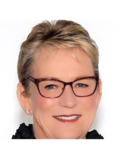 Martha Thill - RE/MAX Southern Shores