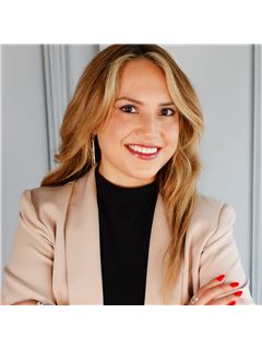 Rocio Alvarado - RE/MAX Southland Realty II