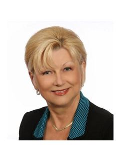 Ivana Hanacek - RE/MAX United