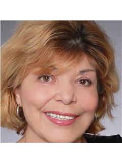 Ann Seger - RE/MAX Island Realty