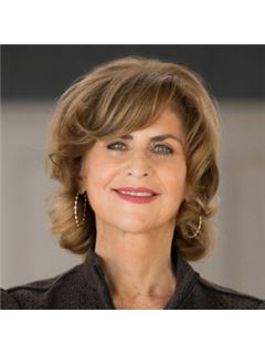 Rosalind S. Murray - RE/MAX Southern Shores