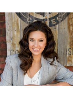 Shanlyn Price - RE/MAX United