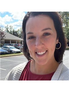 Mary Brady - RE/MAX Central Realty