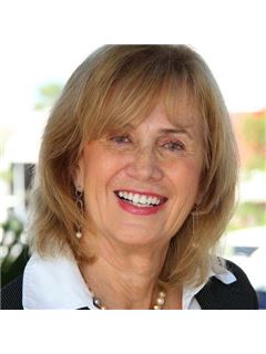 Joan E. Sambuchino - RE/MAX Island Realty