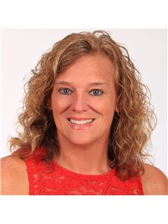 Beverly Singleton - RE/MAX Summit
