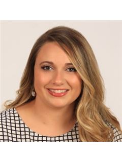 Kodee Weipert - RE/MAX Summit