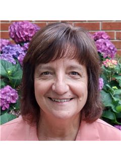 Carol Fifield - RE/MAX Southland Realty II