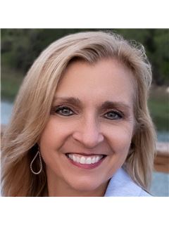 Jackie Jedrzejek - RE/MAX Island Realty