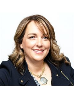 Jenniffer Welch - RE/MAX United