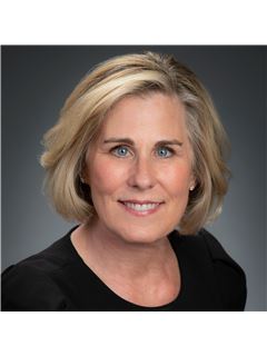 Kathy Jacobson Jones - RE/MAX United