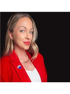 Chelsea Hall - RE/MAX Purpose Driven